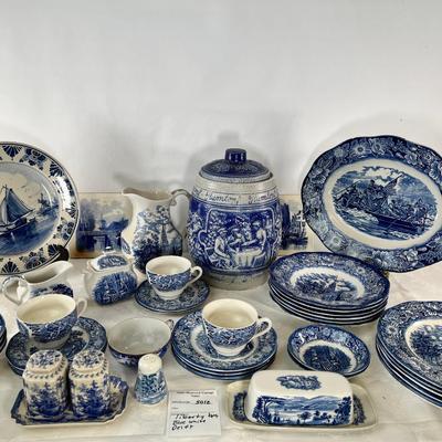 Blue White collectible china dinnerware