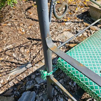 Wrought Iron Garden Bench w/Cushion (OY-JS)