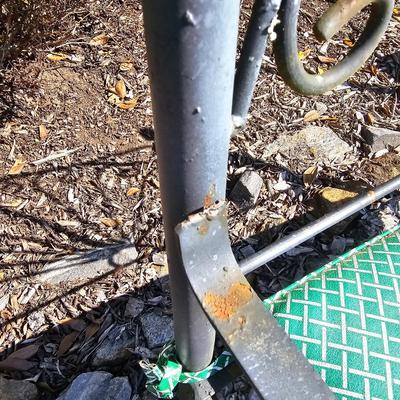 Wrought Iron Garden Bench w/Cushion (OY-JS)