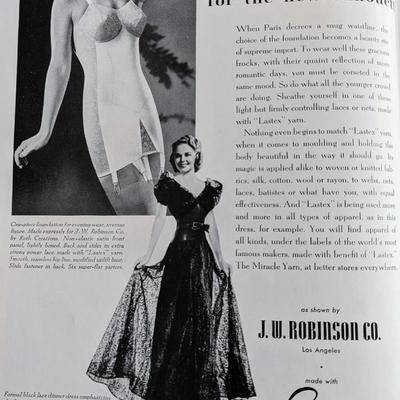 Original vintage copy of Vogue Magazine Oct 15 1937