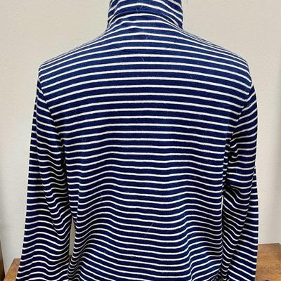 Long-Sleeve 1/4 zip Men's Large Shirt