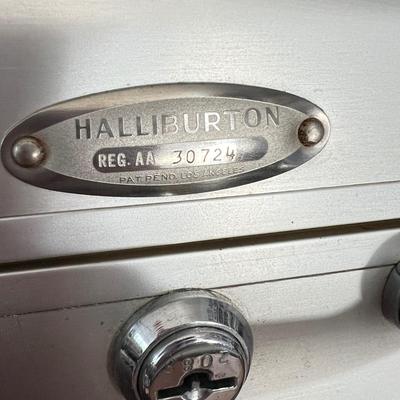 ZERO Halliburton Aluminum Case w. Key
