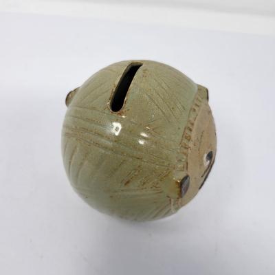 Vintage 1970's Atlantic Lion Ceramic Bank + Pottery Piggy