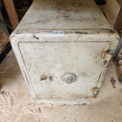 Heavy Combination Floor Safe with Combination to open
