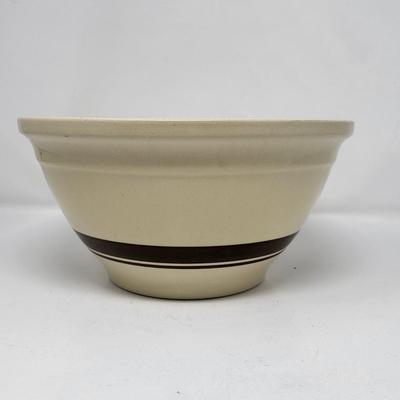 Roseville Ohio Stoneware Nesting Bowls