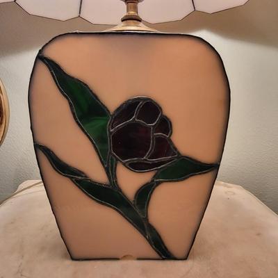 Tiffany-Style Stained Glass Lamp Pink Floral