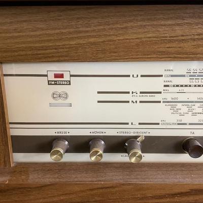 Vintage Grundig Senderwahl Stereo / Record Player Console