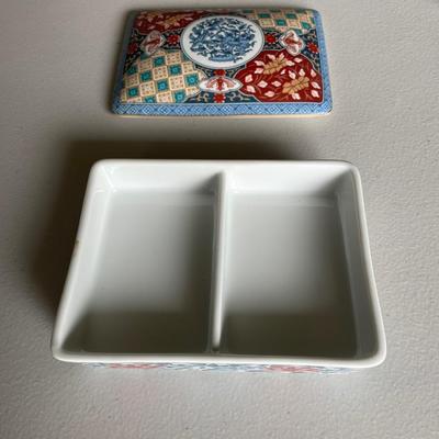 Lot of Vintage Ceramic Trinket Boxes