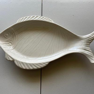Vintage Fish Shaped Serving Dish / Platters