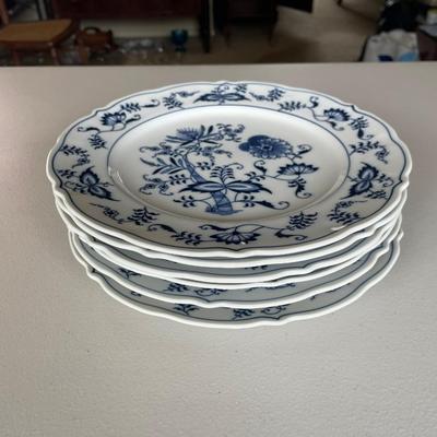 Set of 6 Blue Vintage Danube Dinner Plates