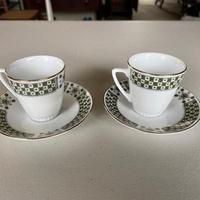 Vintage Tea Cups - Green and white