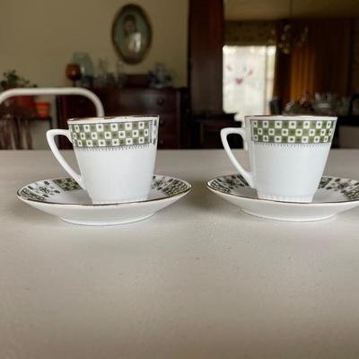 Vintage Tea Cups - Green and white