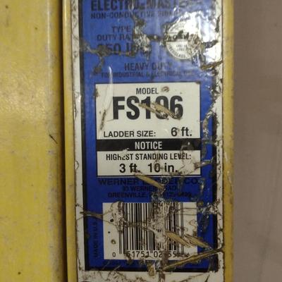 Werner Fiberglass Ladder- 6 Feet