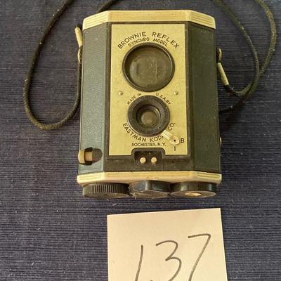 Vintage Kodak Brownie Reflex Synchro Camera