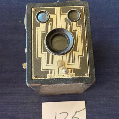 Vintage Six-20 Brownie Camera