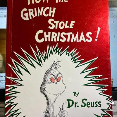 Dr. Seuss (Classic Seuss): How the Grinch Stole Christmas! (Hardcover) in Good Preowned Condition.