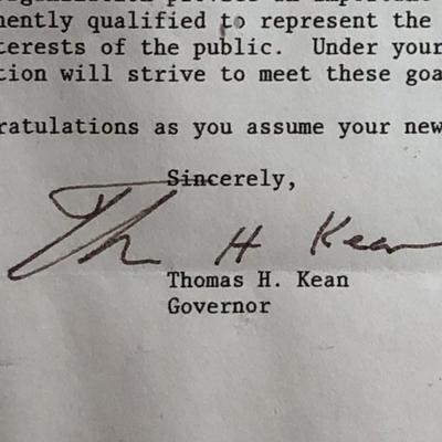 Vintage Thomas Kean NJ Governor Framed Letter Preowned from an Estate in Good Condition as Pictured.