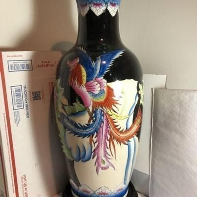 Very Large Vintage Chinese Import 24