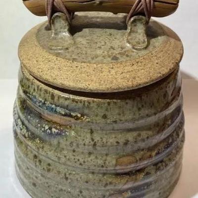 Vintage Signed FARGO Pottery Sugar Bowl with Wooden Handle 5.5" Tall in VG Preowned Condition.