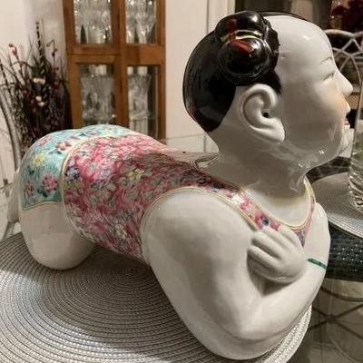Vintage Earlier SIGNED BASE Chinese Famille Porcelain Baby Child/Girl Opium Pillow Art Statue Sculpture 14