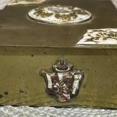 Vintage/Antique CHINESE Solid Brass Hinged Trinket Box Wooden Lined Interior 3.25" x 4.75" x 1-3/8" in Good Preowned...