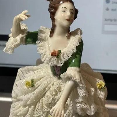 Vintage Made in Germany Porcelain Dresden Lace Woman Dress Figurine 6