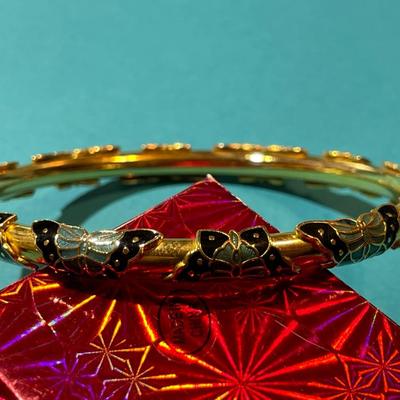 Vintage Brass Bangle Bracelet w/Enameled Applications in VG Preowned Condition as Pictured.