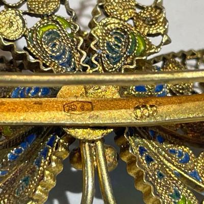 Vintage/Antique Dainty 800 Silver Filigree Enamel Butterfly Pin Brooch in VG Preowned Condition.