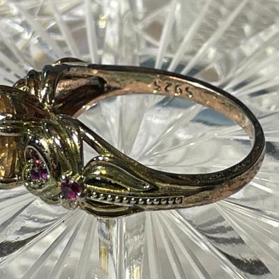 Vintage Estate .925 Sterling Silver Colored Stone CZ Ring Size 8 in Good Preowned Condition.