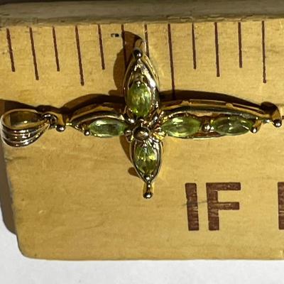 Vintage Gold-toned Sterling Silver .925 Peridot Cross in VG Preowned Condition.