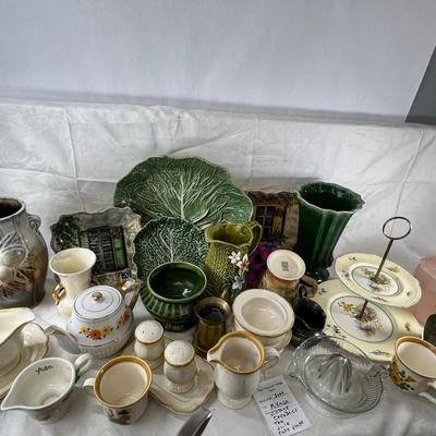 Mikasa Ceramics dinnerware, Cabbage plates, Tea plate
