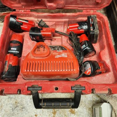 Milwaukee m12 batteries and Charger w case