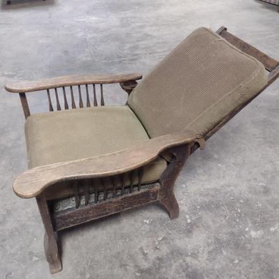 Antique Oak Morris Adjustable Lounge Chair