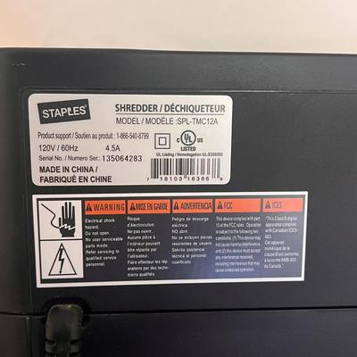 Staples Paper Shredder and Other Office Items (PB-DZ)