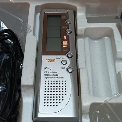 Diasonic USB Pocket hard drive Voice bank DDR-3000 with FM radio option