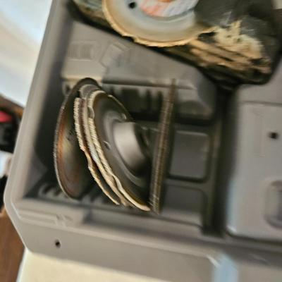 Cordless Dremel, Dremel Saw-Max and Accessories (DR-DW)