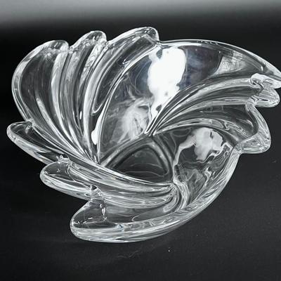 Mikasa Clear Glass Swing Bowl