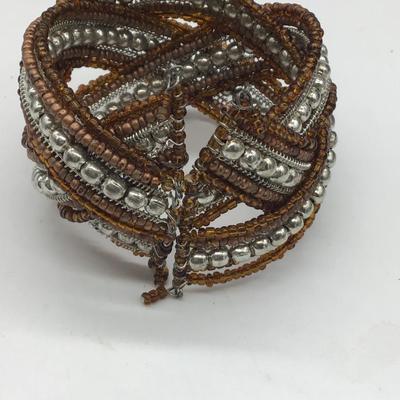 Adjustable brown beaded bracelet