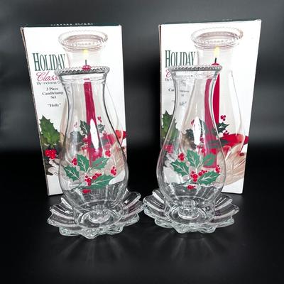 Indiana Glass Holiday Classic - Holly Berry Tapered Candle Lamp Set