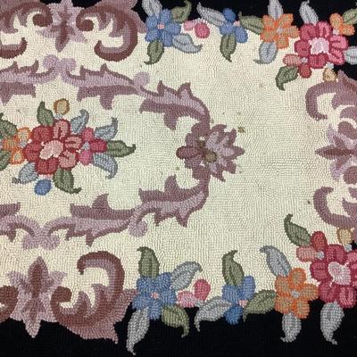 112 Hooked Floral Rug (A)