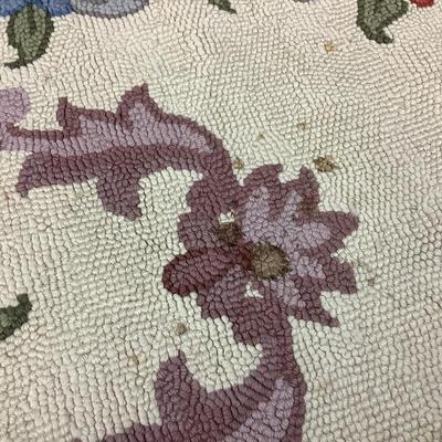 112 Hooked Floral Rug (A)