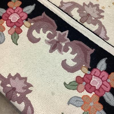 114 Hooked Floral Rug (B)