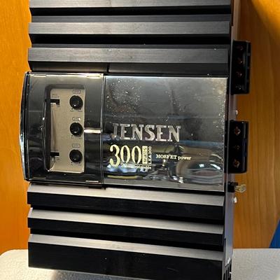 Lot Vintage Electronics - Commodore, IBM, Jensen