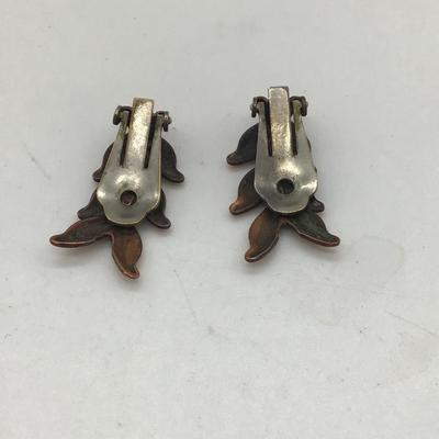 Vintage bronze toned clip on earrings
