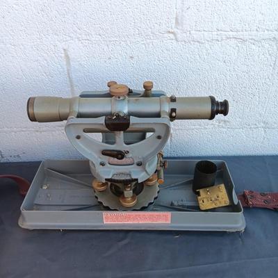 Vintage Keuffel & Esser Co Survey Level - with case