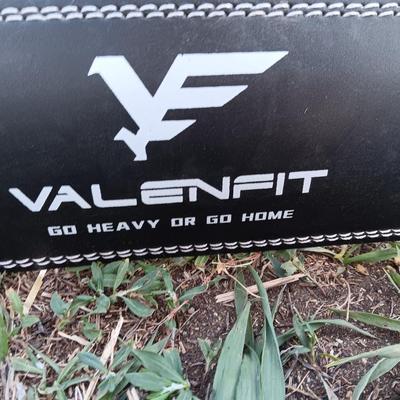 Weightlifting weights and gear - weight belt, barbells, 50lb - 1lb