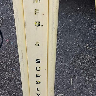 Fiberglass Hixon MFG & Supply Co. Fiberglass transit tripod