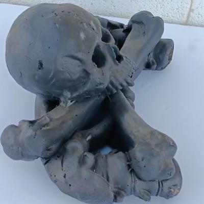 Stanbroil Imitated Human Skull and Bones Gas Log for Indoor or Outdoor Fireplaces, Fire Pits, Halloween Decor