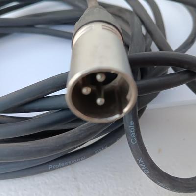 Assortment of Band cables and cords - Microphone - Electric guitar Professoinal cables FENDER