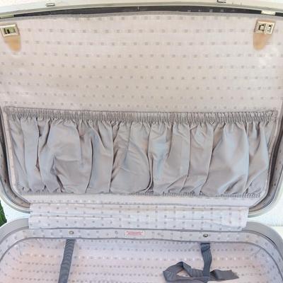 Vintage hard sided luggage - Forecast hygiene case and Samsonite Silhouette Suitcase